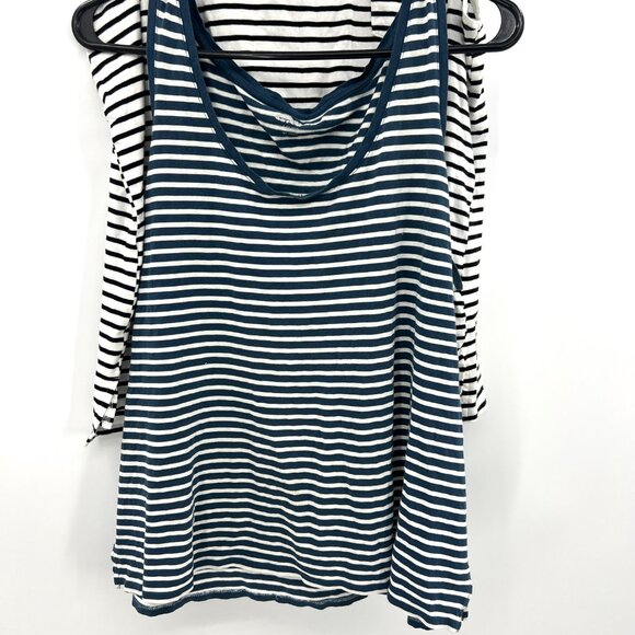Old Navy Lot of 2 Striped Sleeveless Tank Tops Women's XL - Picture 2 of 6